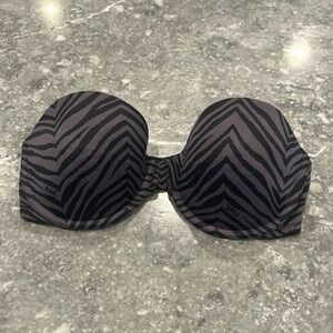 Victoria Secrets Strapless Bra